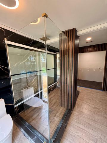 7810 Nairn Street, Houston, TX 77074