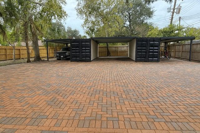 7810 Nairn Street, Houston, TX 77074