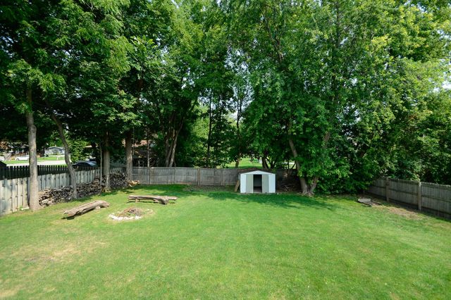 1400 Viking Drive, Buffalo, MN 55313