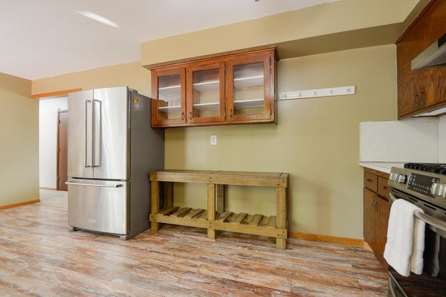 1400 Viking Drive, Buffalo, MN 55313