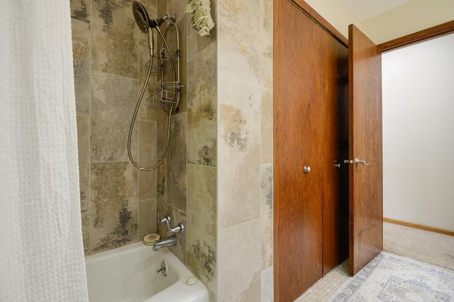 1400 Viking Drive, Buffalo, MN 55313
