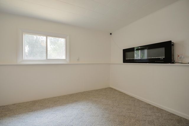 1400 Viking Drive, Buffalo, MN 55313