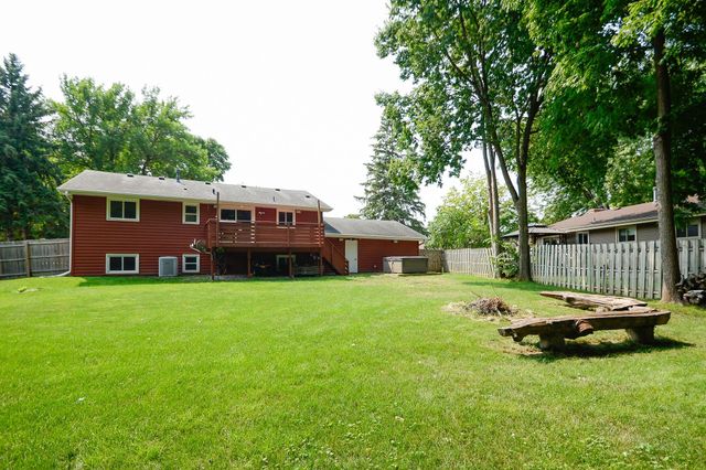 1400 Viking Drive, Buffalo, MN 55313