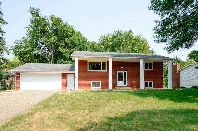 1400 Viking Drive, Buffalo, MN 55313