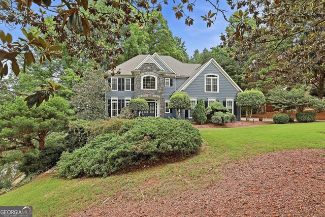 265 Hidden Lake Drive, Fayetteville, GA 30215