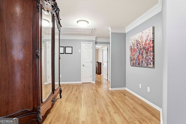265 Hidden Lake Drive, Fayetteville, GA 30215