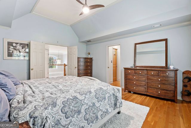 265 Hidden Lake Drive, Fayetteville, GA 30215