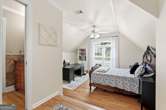 265 Hidden Lake Drive, Fayetteville, GA 30215