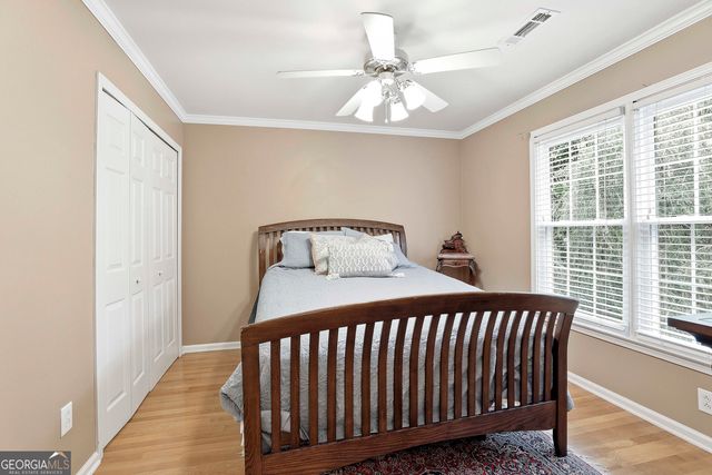 265 Hidden Lake Drive, Fayetteville, GA 30215