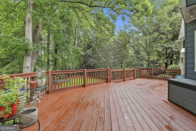 265 Hidden Lake Drive, Fayetteville, GA 30215