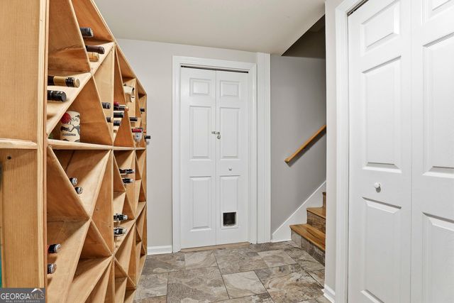 265 Hidden Lake Drive, Fayetteville, GA 30215