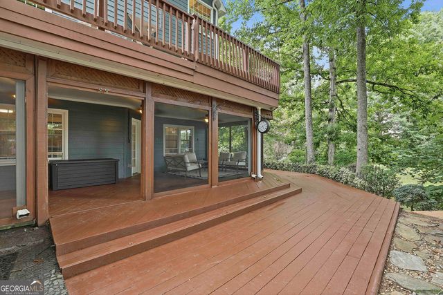 265 Hidden Lake Drive, Fayetteville, GA 30215