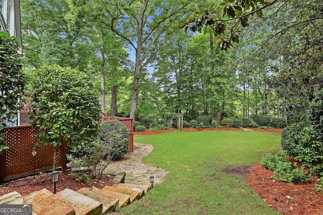 265 Hidden Lake Drive, Fayetteville, GA 30215