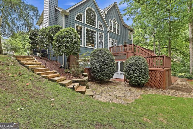 265 Hidden Lake Drive, Fayetteville, GA 30215