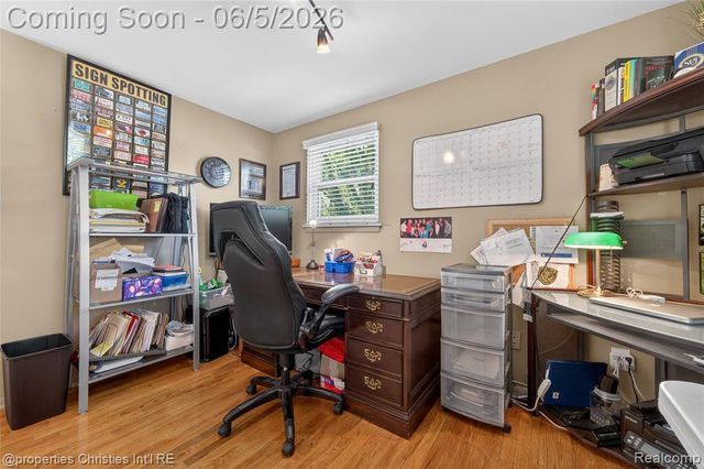 475 Henley Drive, Bloomfield Hills, MI 48304