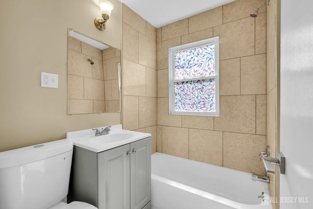 325 hancock Street, South Plainfield, NJ 07080