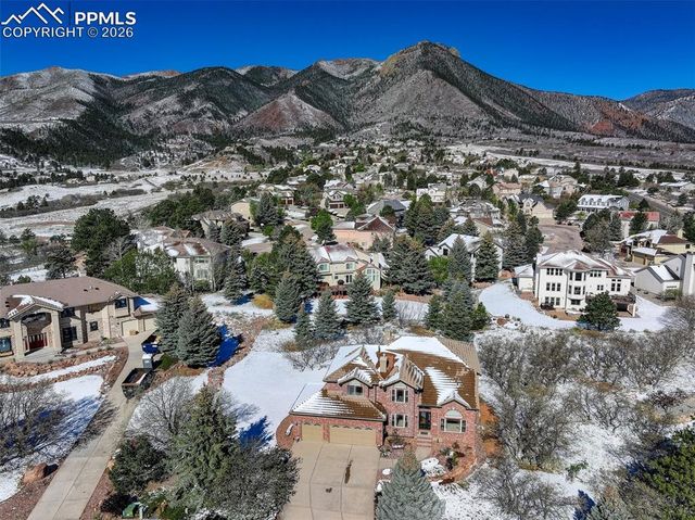 8370 Bluffview Way, Colorado Springs, CO 80919