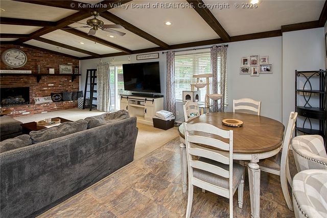 2024 Parkwood Road, Charleston, WV 25314