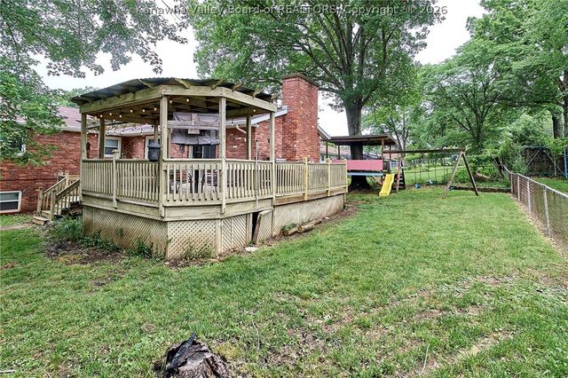 2024 Parkwood Road, Charleston, WV 25314