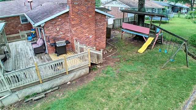 2024 Parkwood Road, Charleston, WV 25314