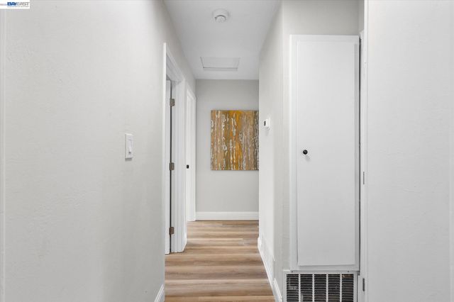 8526 Briarwood Ln, Dublin, CA 94568