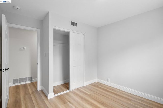 8526 Briarwood Ln, Dublin, CA 94568