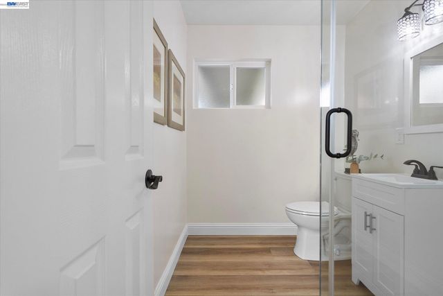 8526 Briarwood Ln, Dublin, CA 94568