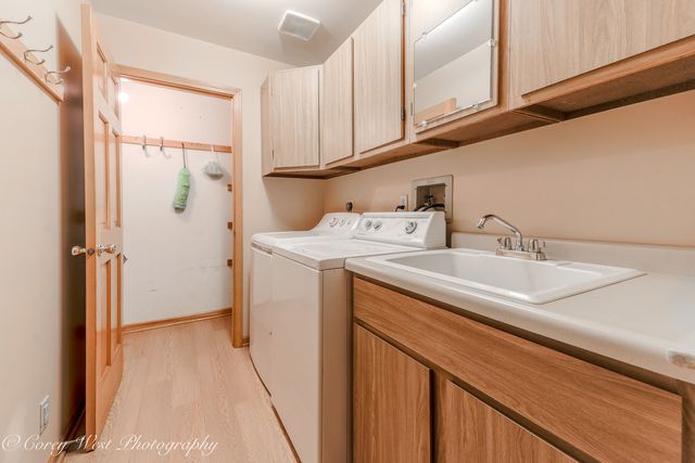 11N315 Mcgough Road, Hampshire, IL 60140