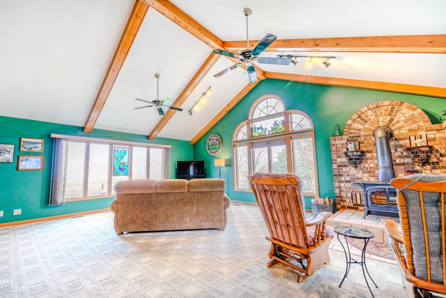 11N315 Mcgough Road, Hampshire, IL 60140