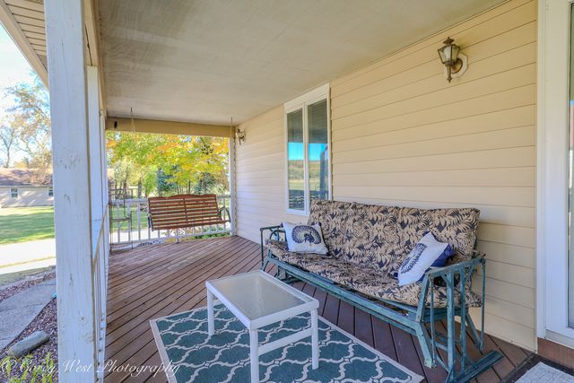 11N315 Mcgough Road, Hampshire, IL 60140