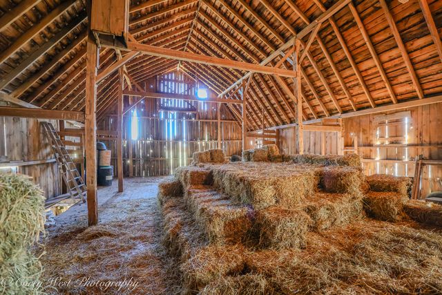 11N315 Mcgough Road, Hampshire, IL 60140