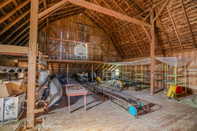 11N315 Mcgough Road, Hampshire, IL 60140