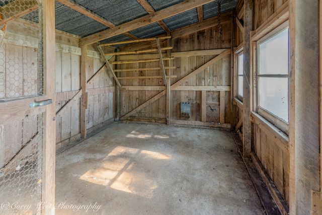 11N315 Mcgough Road, Hampshire, IL 60140