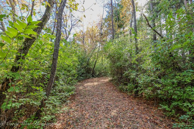 11N315 Mcgough Road, Hampshire, IL 60140