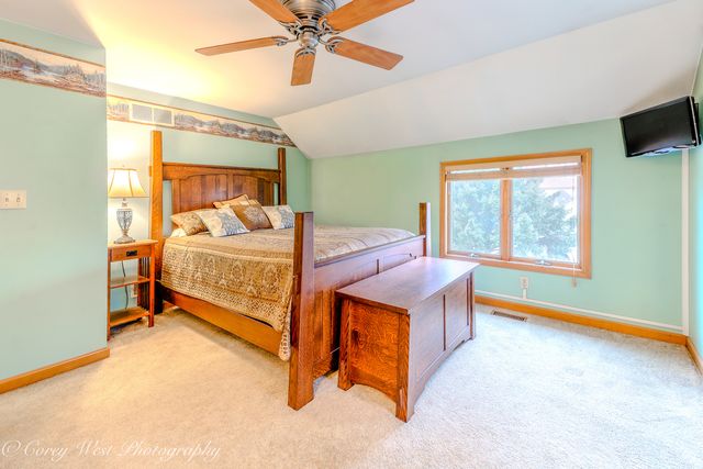 11N315 Mcgough Road, Hampshire, IL 60140