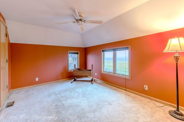 11N315 Mcgough Road, Hampshire, IL 60140