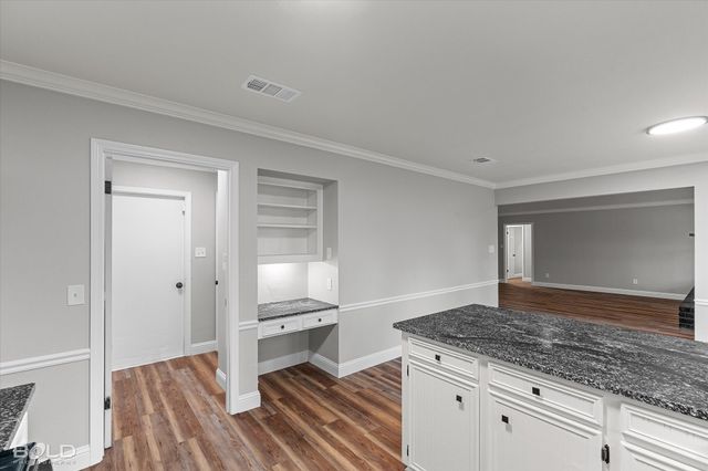 6108 Doncaster Drive, Shreveport, LA 71129