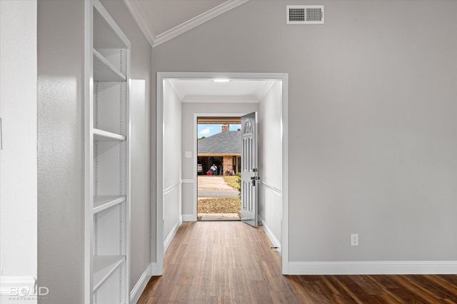 6108 Doncaster Drive, Shreveport, LA 71129