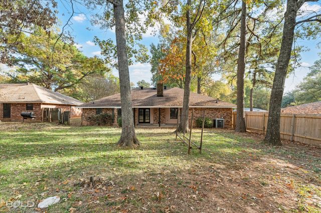6108 Doncaster Drive, Shreveport, LA 71129