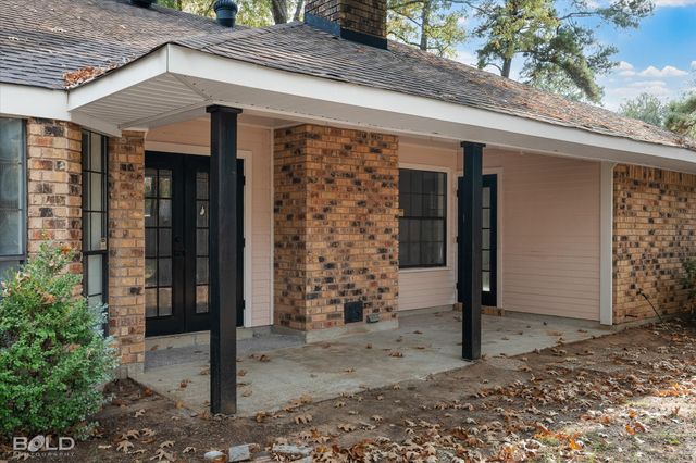 6108 Doncaster Drive, Shreveport, LA 71129