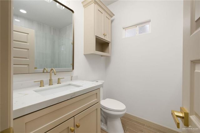 905 E 38th E Street, San Juan, TX 78589