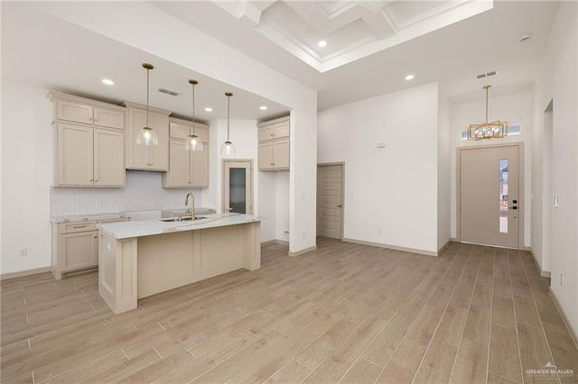 905 E 38th E Street, San Juan, TX 78589