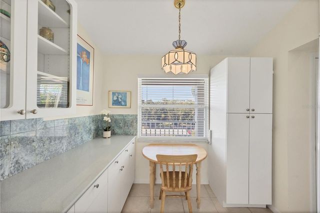 8735 OLDE HICKORY AVENUE 8303, Sarasota, FL 34238