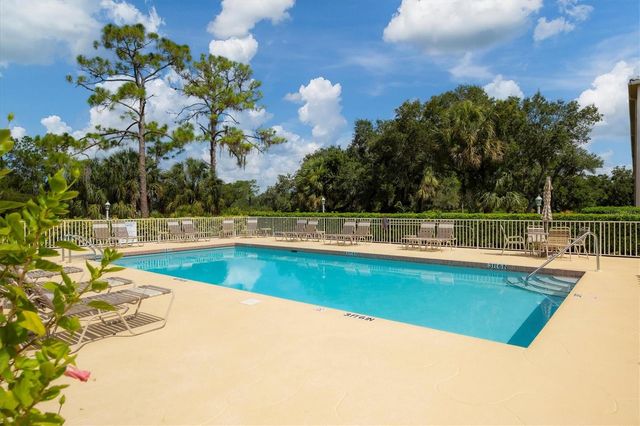 8735 OLDE HICKORY AVENUE 8303, Sarasota, FL 34238