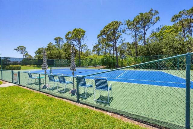 8735 OLDE HICKORY AVENUE 8303, Sarasota, FL 34238
