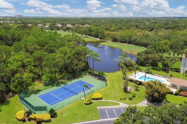 8735 OLDE HICKORY AVENUE 8303, Sarasota, FL 34238