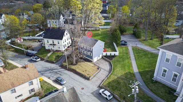 18 Prospect St, Amesbury, MA 01913
