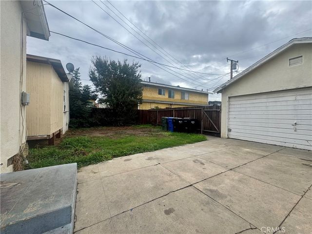 1325 Charleston, Montebello, CA 90640