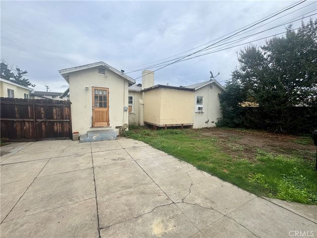 1325 Charleston, Montebello, CA 90640