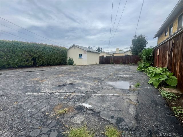 1325 Charleston, Montebello, CA 90640